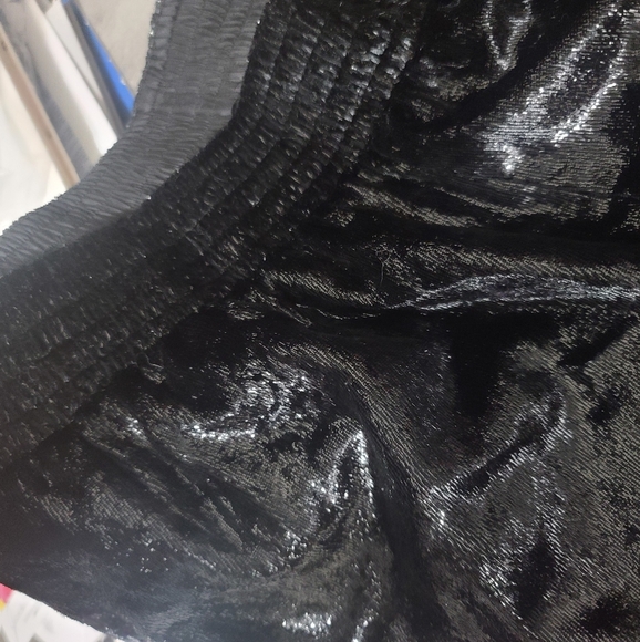7 For All Mankind Luxe Jogger in Black Shine Size M  Festive Shiny Party Pant - Picture 10 of 14